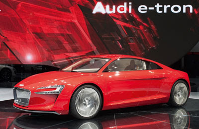 Audi R-8 e-Tron Red Color concept