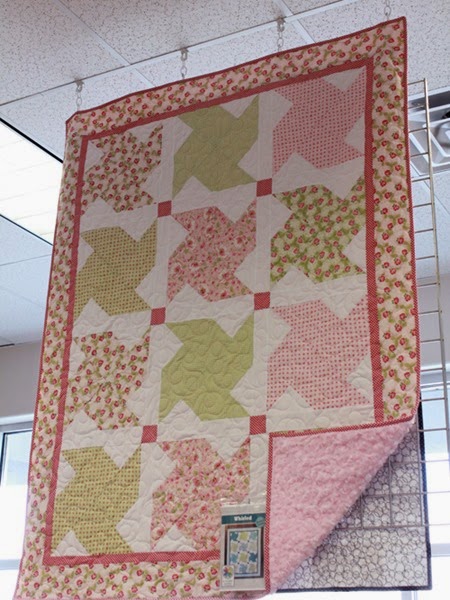 Whirled quilt pattern using Amblesie fabric