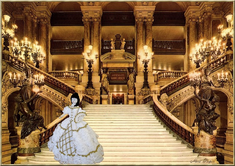 Poupée à l'opéra