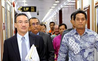 Image result for Khairy Jamaluddin and Hishammuddin