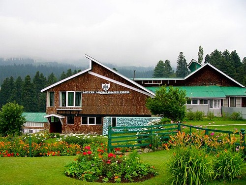 kashmir budget hotels