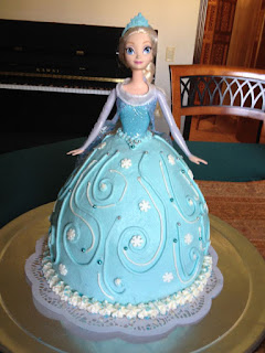 kue ulang tahun frozen elsa