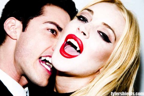 lindsay lohan vampire tyler shields. Lindsay Lohan poses as a