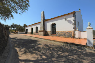 Finca de 10 has en venta con 2 casas