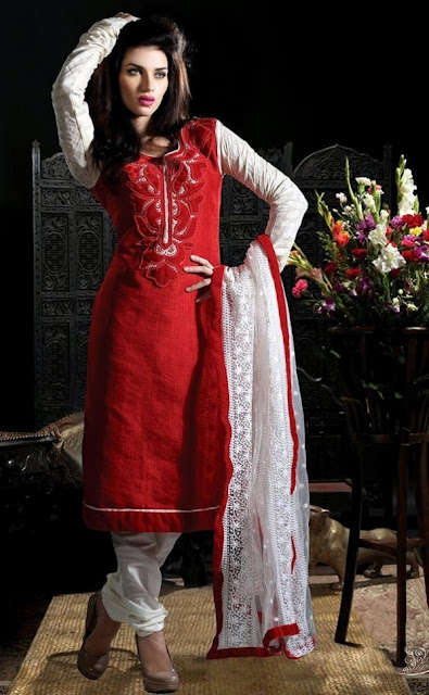 Wedding dresses for girls an women in Pakistan 2016