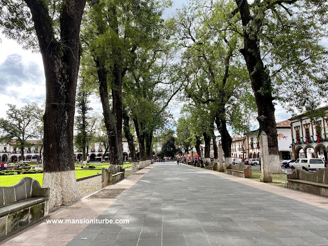 Plaza Vasco de Quiroga en Pátzcuaro, Michoacán