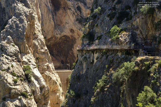 El Caminito del Rey, czyli Szlak Króla. Z prawej skała z lewej przepaść!