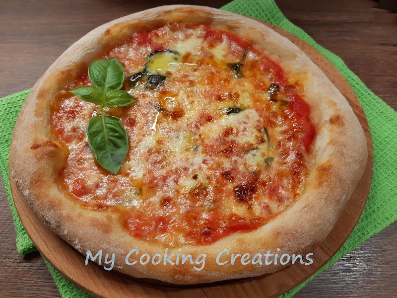 Оригинална неаполитанска пица Маргарита, стъпка по стъпка * Impasto napoletano originale per la pizza Margherita