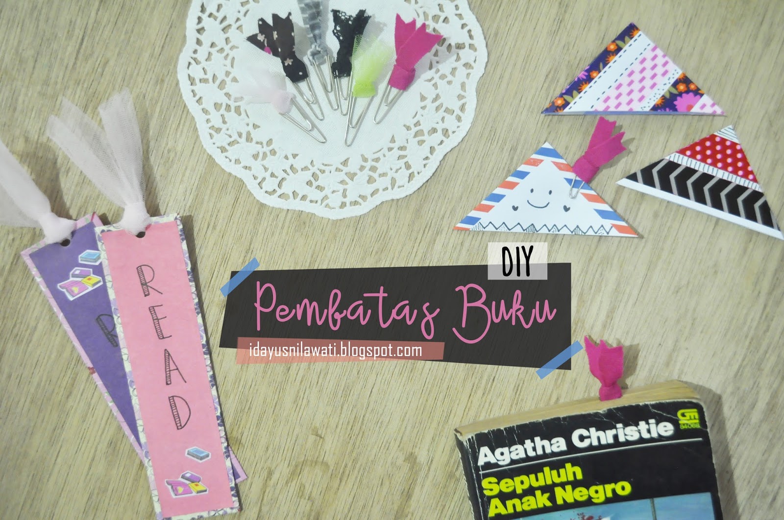 La Vie Est Belle DIY Pembatas Buku 