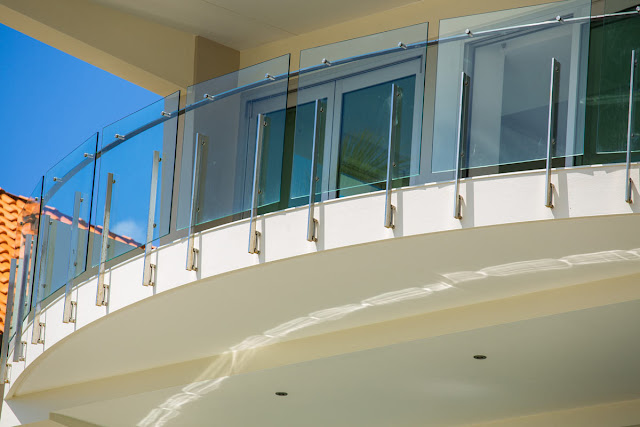 glass-balustrades-in-queensland