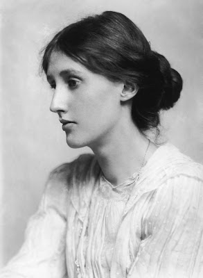 George Charles Beresford black and white portrait photograph of Virginia Woolf, 1902