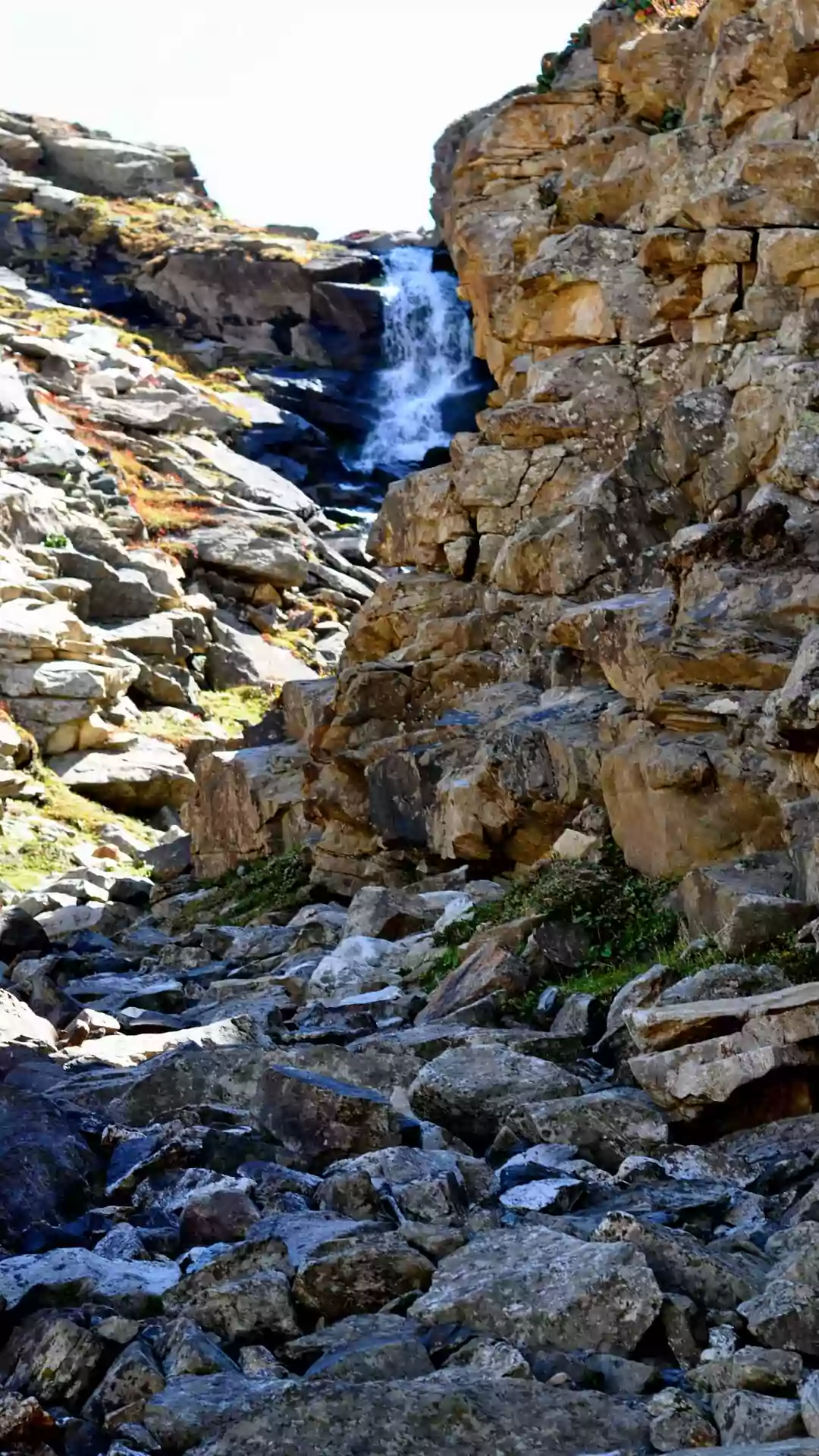 Wonderful Getidas Waterfall | Easiest Hiking Trail of Naran, KPK