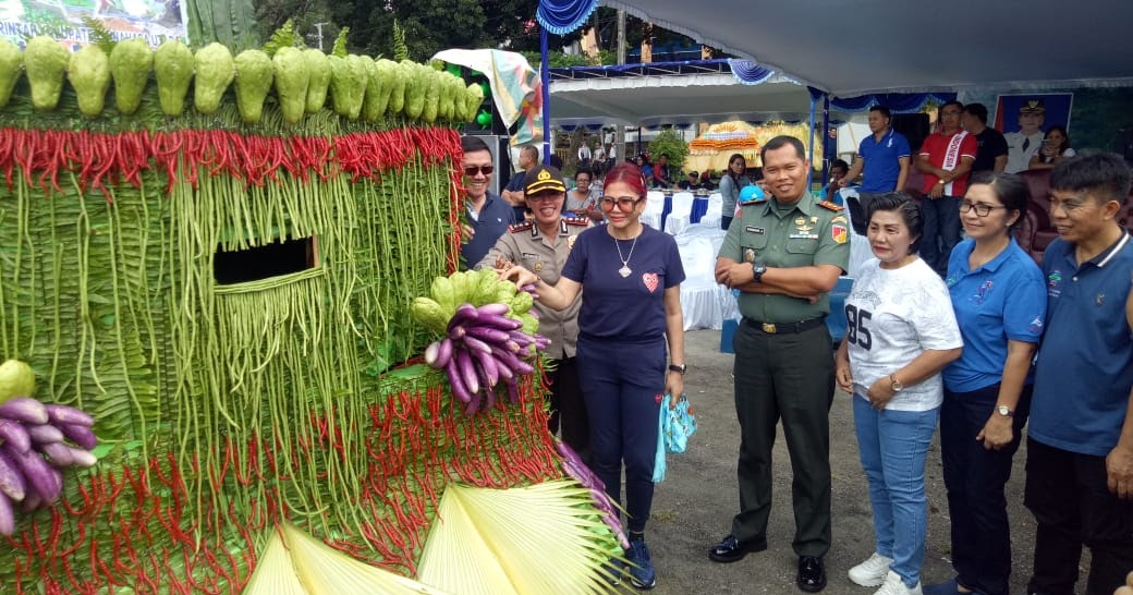 Gelar Parade, Pangan Minut Menyapa Dunia