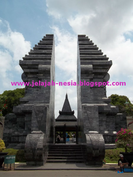 www jelajah nesia blogspot com Wisata Ziarah Dan Sejarah 