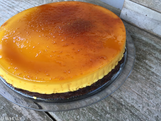 tarta-de-gelatina-de-limón-con-bizcocho-de-chocolate