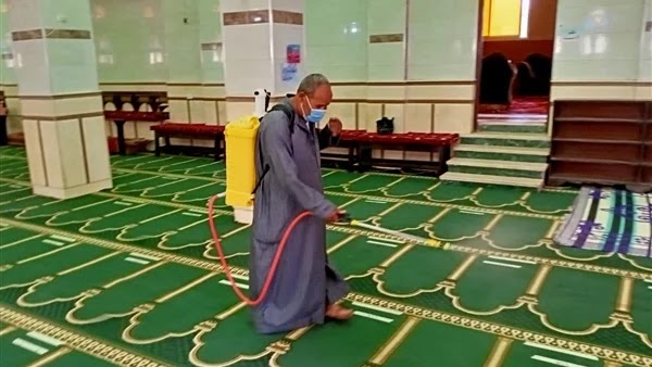 الأوقاف تواصل حملتها لنظافة وتعقيم المساجد لمواجهة كورونا