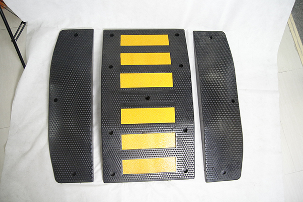  Rubber Speed Humps