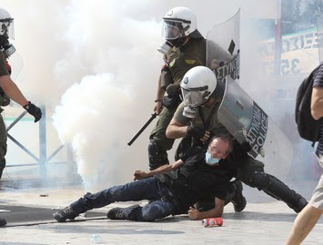 Δεν ήξεραν... Δεν ρώταγαν; Δεν διάβαζαν; Μόνο από εκβιασμούς καταλαβαίνουν;