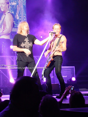 Joe Elliott and Phil Collen - Def Leppard - 2008