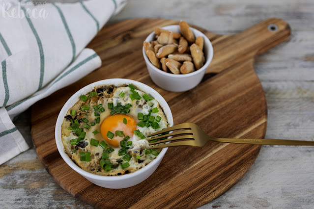 Cazuelita de huevo con verduras