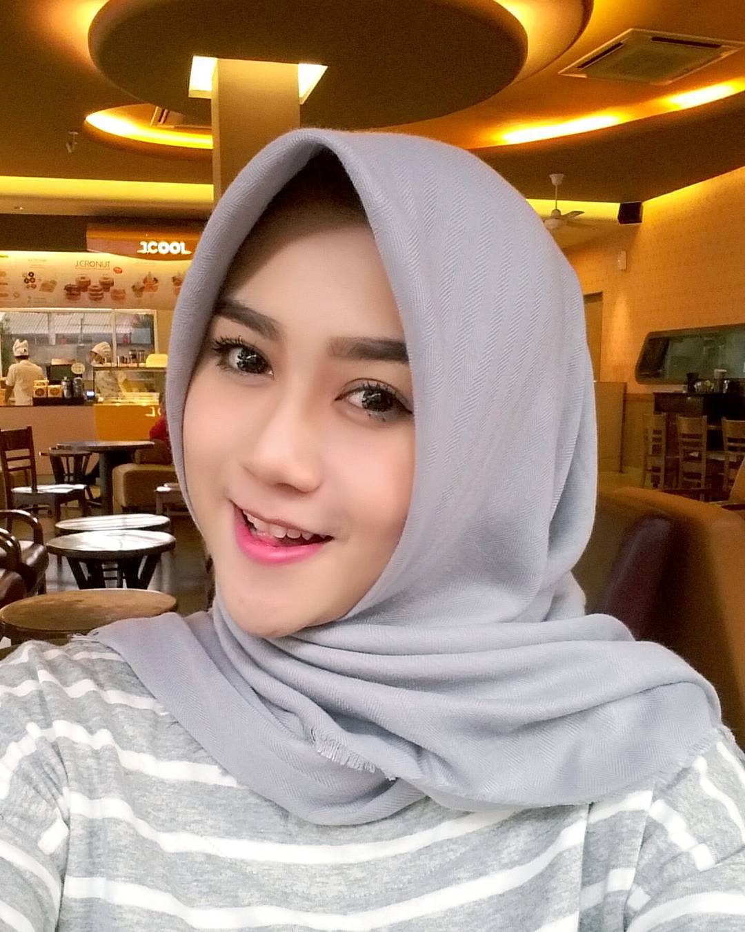 My Face RSS FEED INSTAGRAM HIJABER