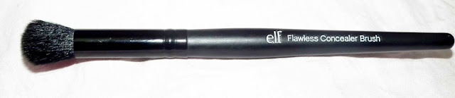 ELF Studio Flawless Concealor Brush