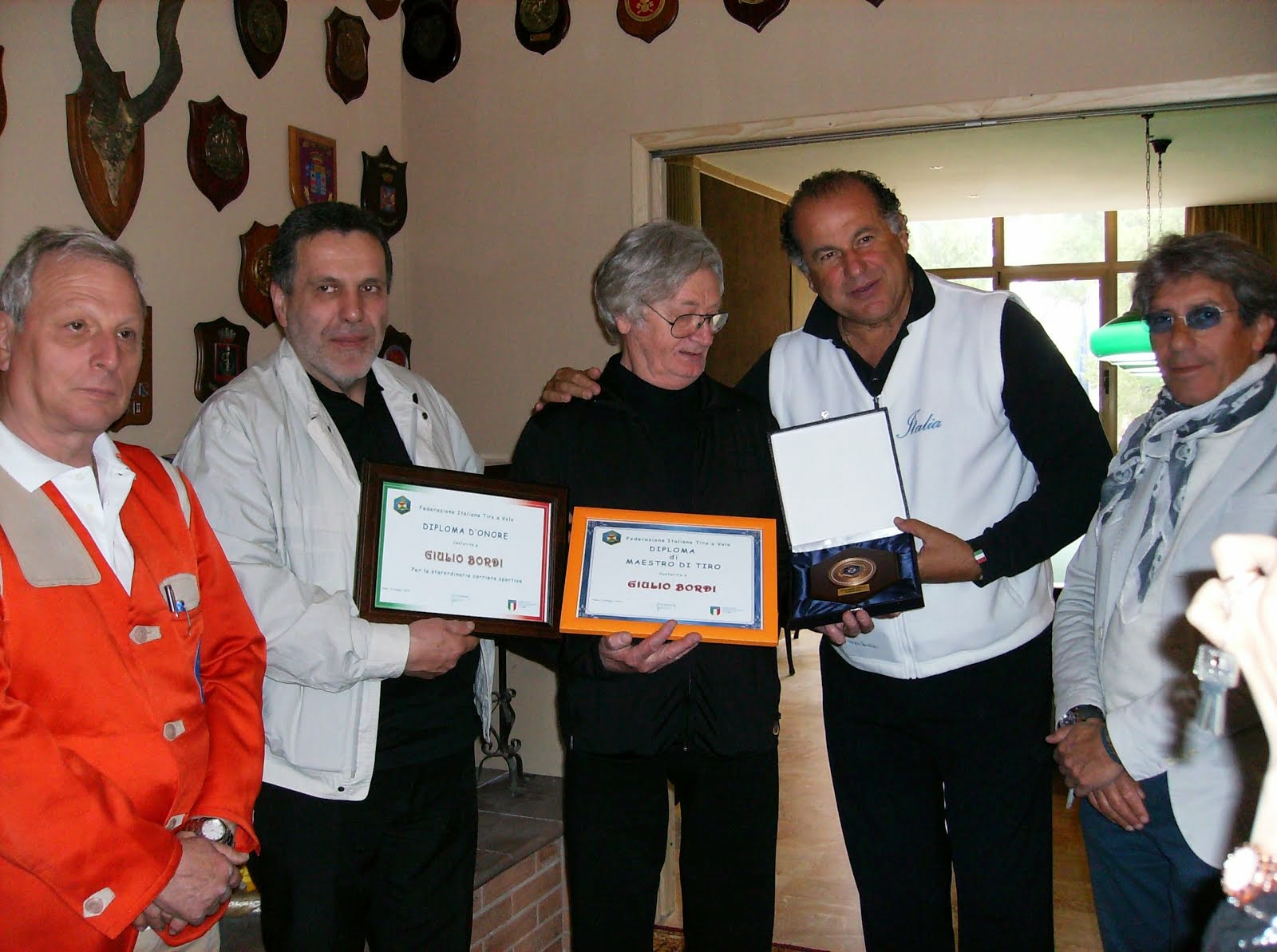 2015 - T.A.V. "Umbriaverde" Todi - Conferimento attestati di benemerenza.