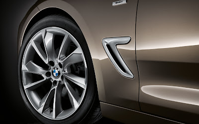 2014-BMW-3-Series-Gran-Turismo-wheels-2