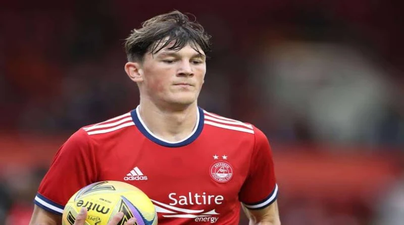 Aberdeen Fullback Calvin Ramsay On Brink Of Signing For Liverpool