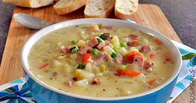 Easy Ham and Potato Soup with Leeks at Home