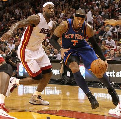 amare stoudemire and carmelo anthony and chauncey billups. MIAMI - Carmelo Anthony scored