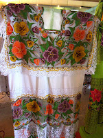 Мексиканские ремёсла: изготовление национальных костюмов и вышивка