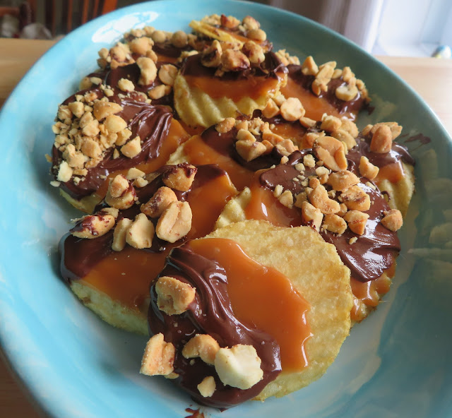 Toffee, Chocolate and Peanut Dipped Potato Chips