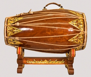 Indonesia Archipelago: Musical instrument, Indonesia