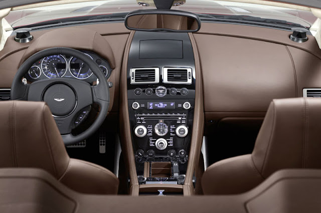 2010-Aston-Martin-DBS-Volante-Interior