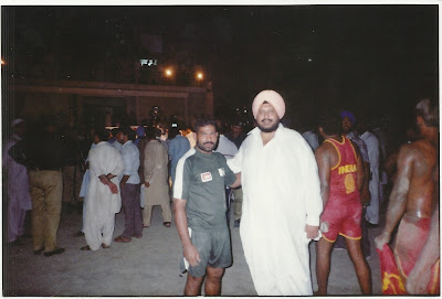 Ch. Muhammad Mansha Gujjar with Indian Sardar