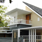Desain Rumah Minimalis 2 Lantai Atap Miring