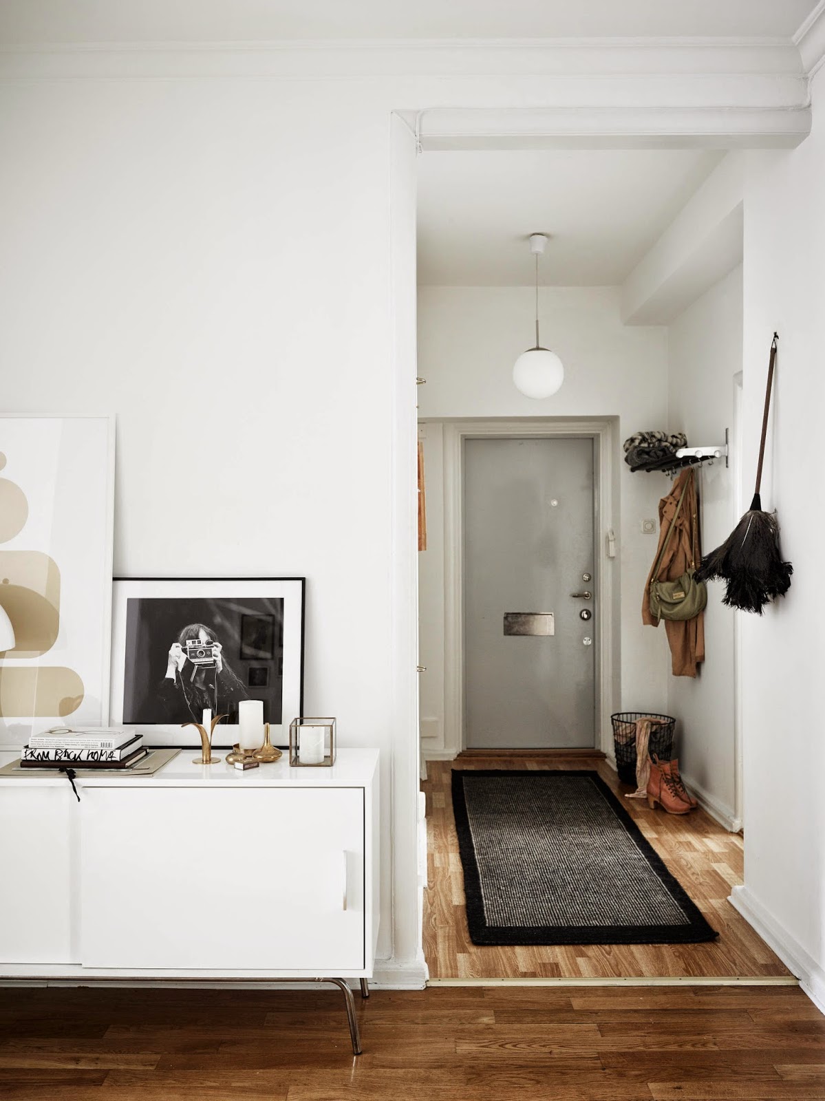Apartamento funcional decorado con estilo nórdico