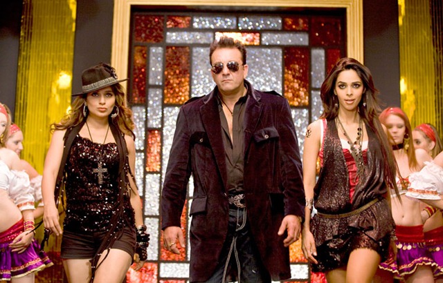 Double Dhamal Latest Comedy Scenes : Hit Wallpapers of Double Dhamal Movie 2011