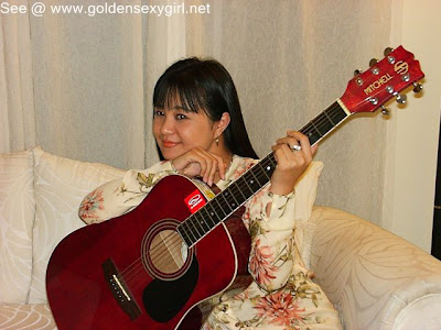 Myanmar Famous Actress Htet Htet Moe Oo