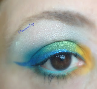 eye_makeup_look_green_teal