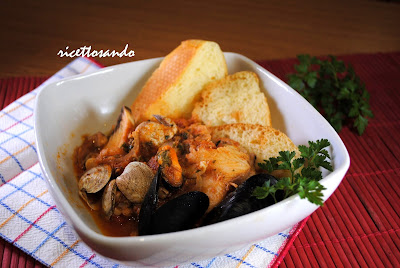 caciucco - zuppa di pesce ricetta tradizionale della cucina povera