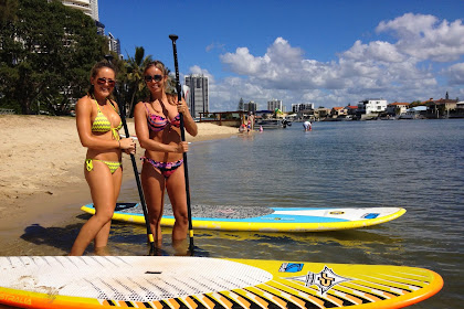 BROADBEACH STAND UP PADDLE (SUP) HIRE