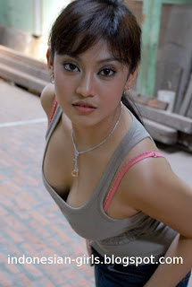 ayu anjani bugil