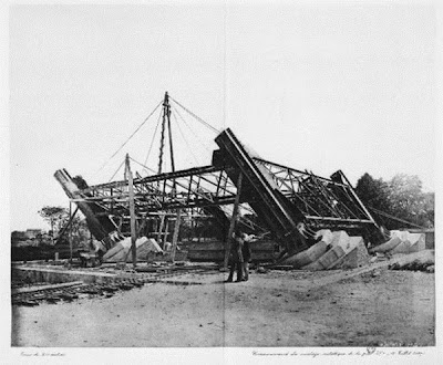 The Construction Of Eiffel Tower 