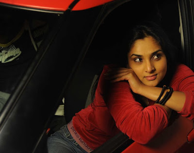 Divya Spandhana Cute Photos in Latest Movie