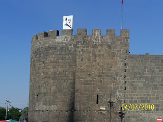 BATMAN, HASANKEYF, BITTIM SABUNU, DİYARBAKIR, SURLAR, DİYARBAKIR A UÇUŞ, BATMAN, BATMAN AVM, BÜRYAN, MİDYAT, SÜRYANİ KİLİSESİ, ASKERİ HAVAALANI, PAŞA KONAĞI, SEMANOĞLU KÖŞKÜ, DİYARBAKIR KAHVALTI, ŞABOT BALIĞI,DOĞU ANADOLU