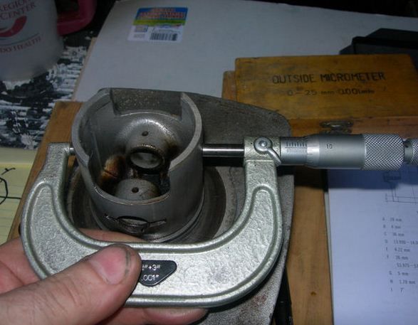  Cara  Mengukur Diameter Piston Menggunakan  Micrometer 