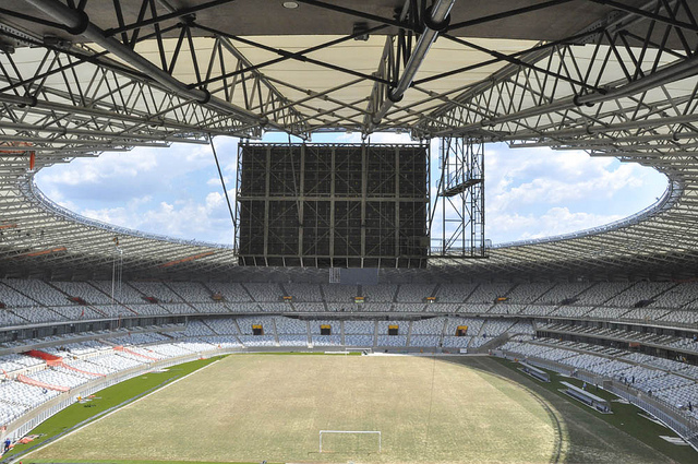 Novo estádio Mineirão é inaugurado em Belo Horizonte