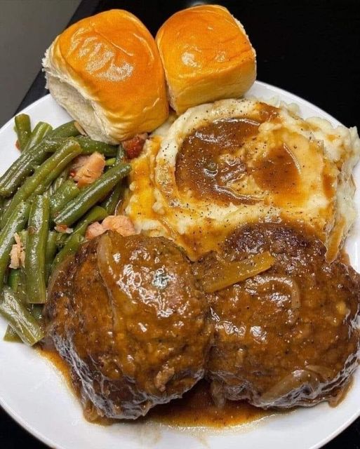 HAMBURGER STEAK WITH ONIONS AND GRAVY